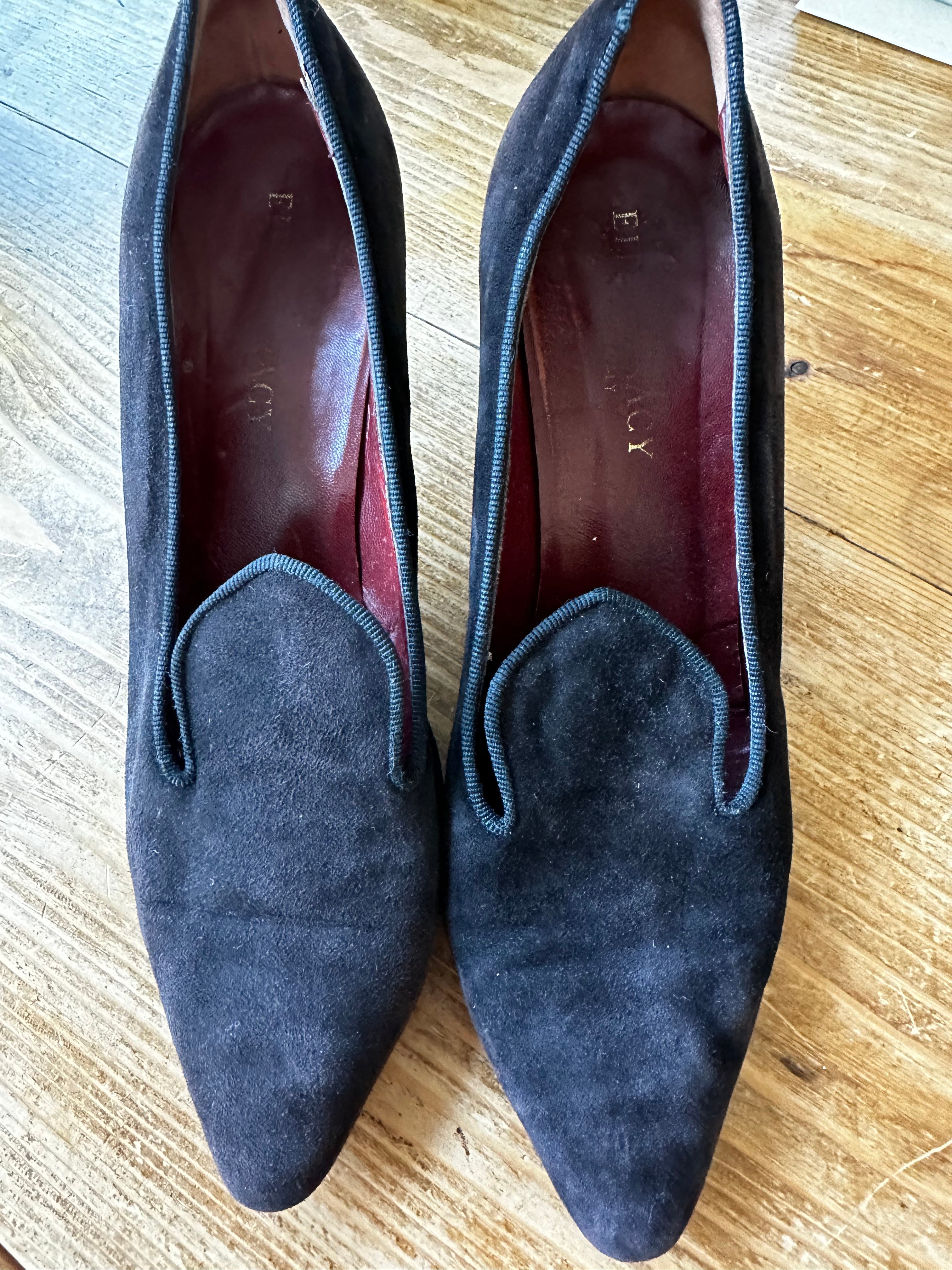 Ellen Tracy Vintage Pumps
