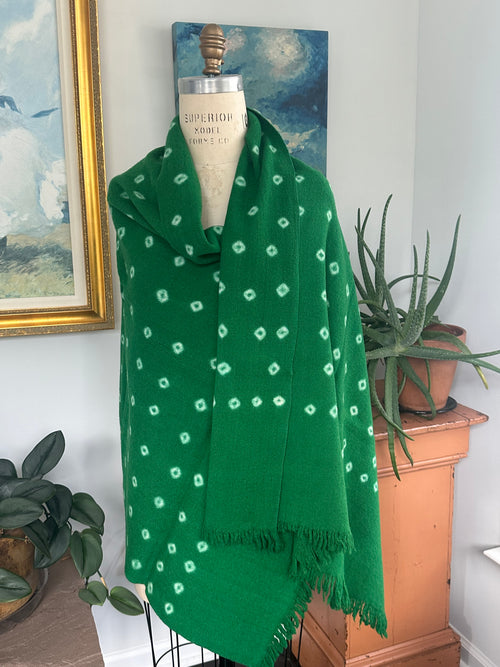 Wool Shawl - Travel Blanket. - Small Throw - Green w/ Dot