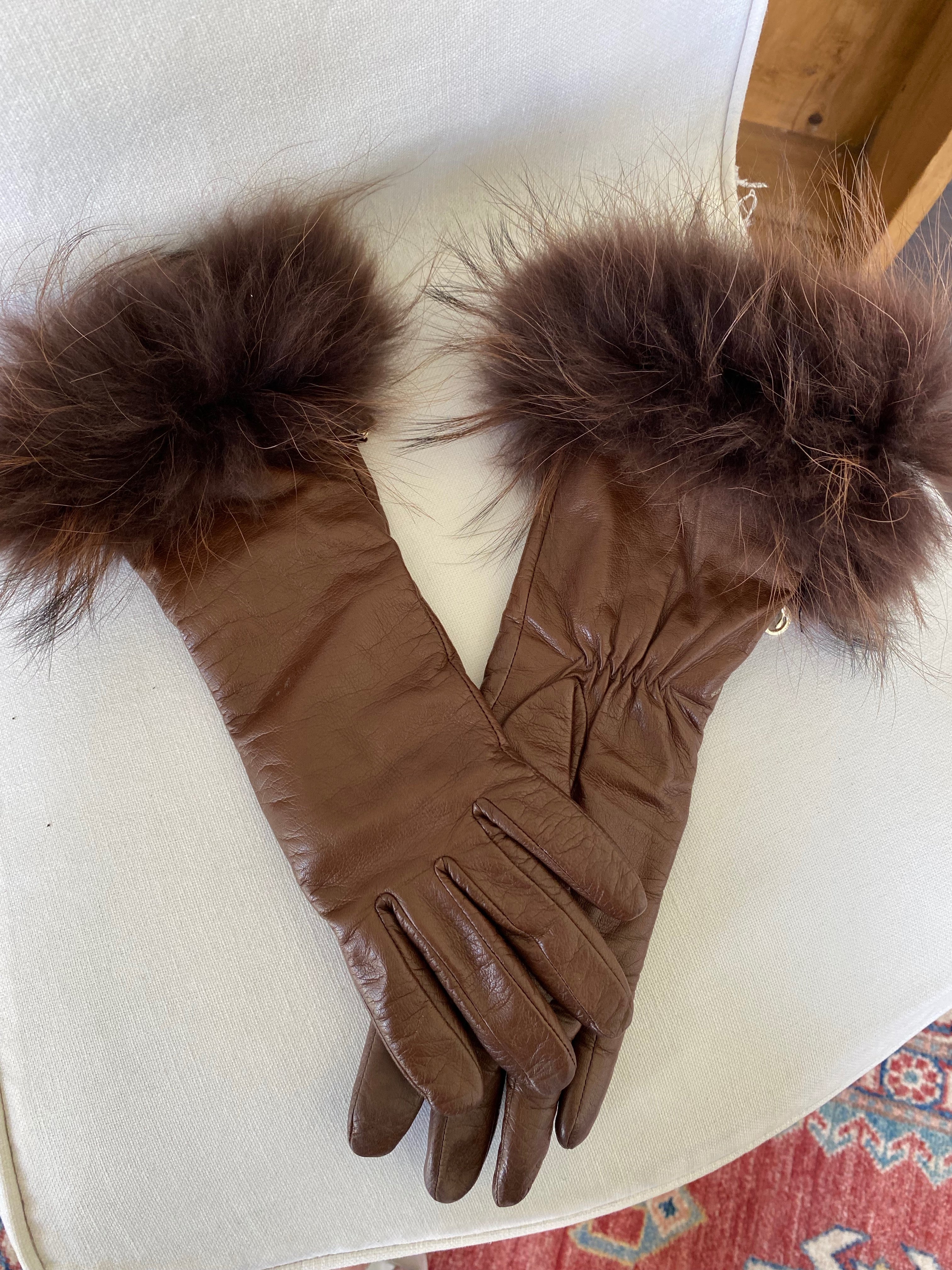 Upcycled - Italian Leather Gloves with Fur Cuff – Haldora Women's Clothing  & Home